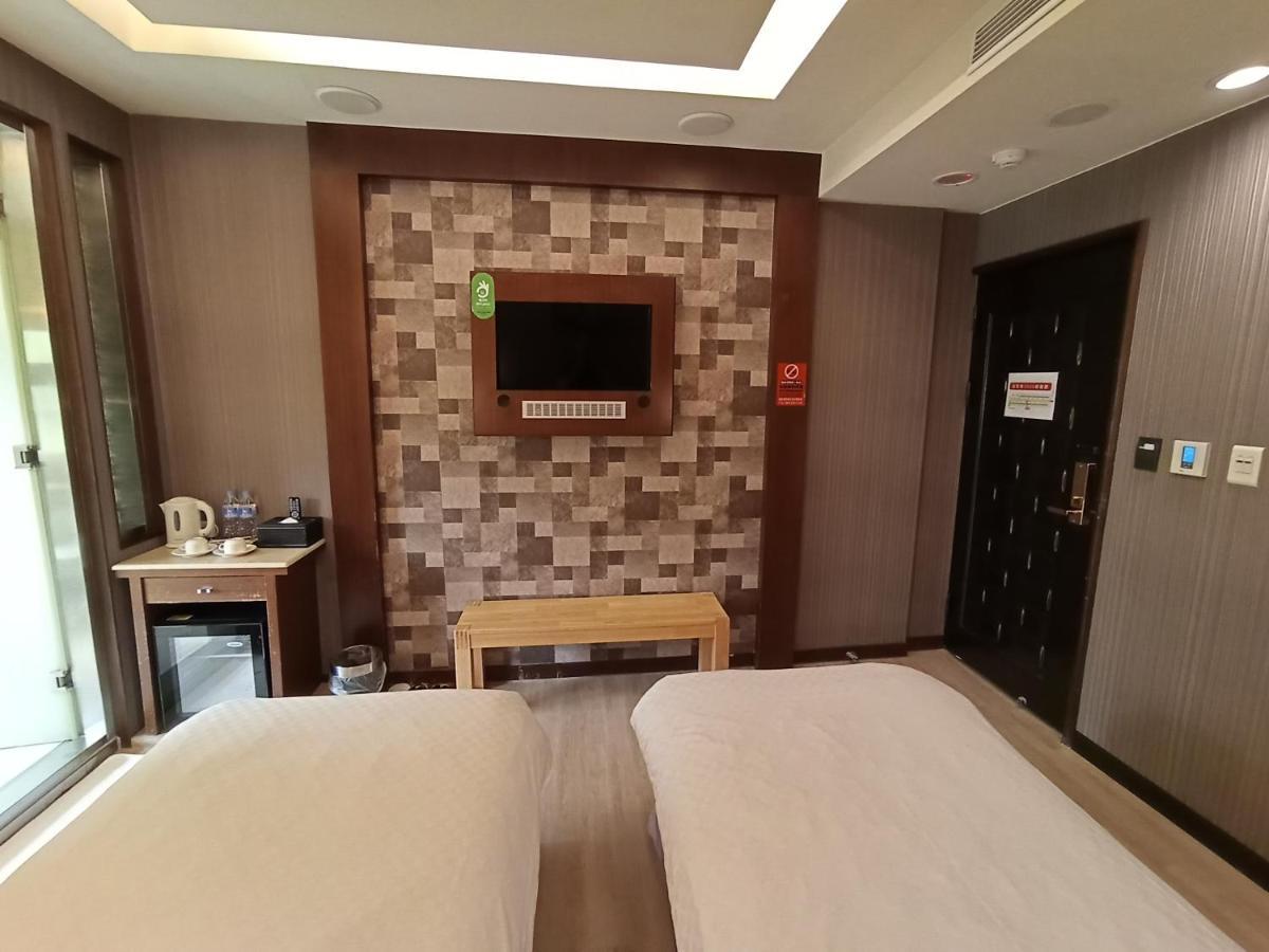 Jin Yong Quan Spa Hotspring Resort Wanli Exterior photo