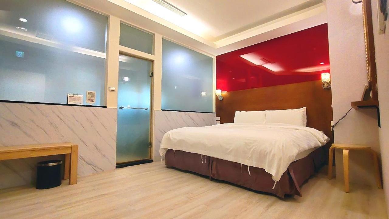 Jin Yong Quan Spa Hotspring Resort Wanli Exterior photo