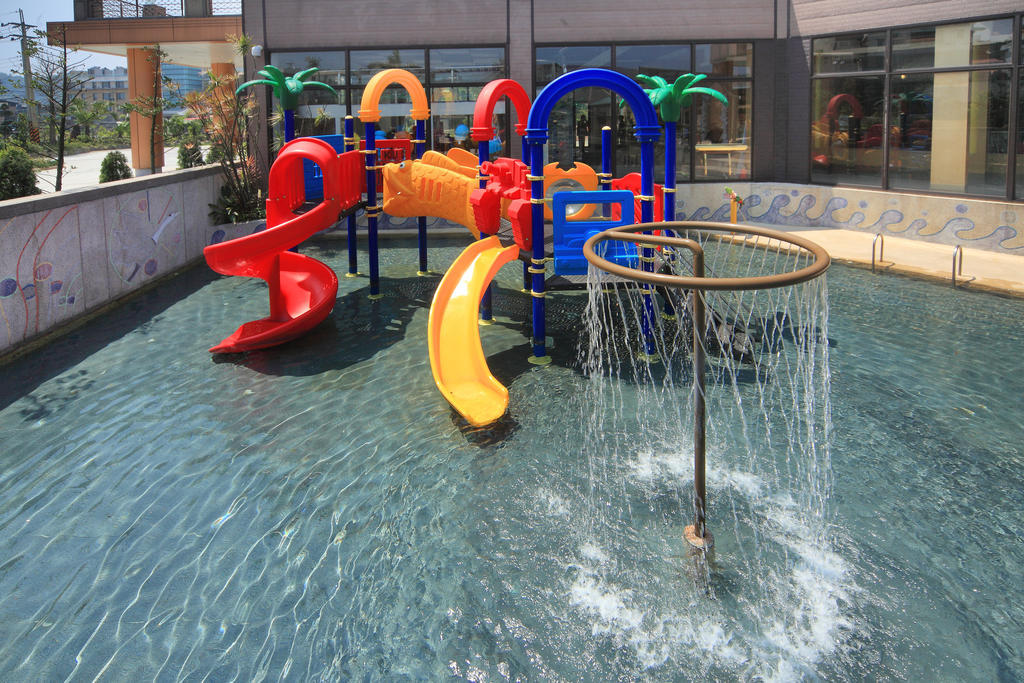 Jin Yong Quan Spa Hotspring Resort Wanli Exterior photo